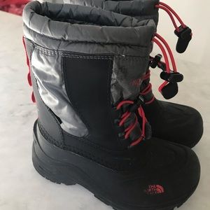 North Face Toddler boys snow boots